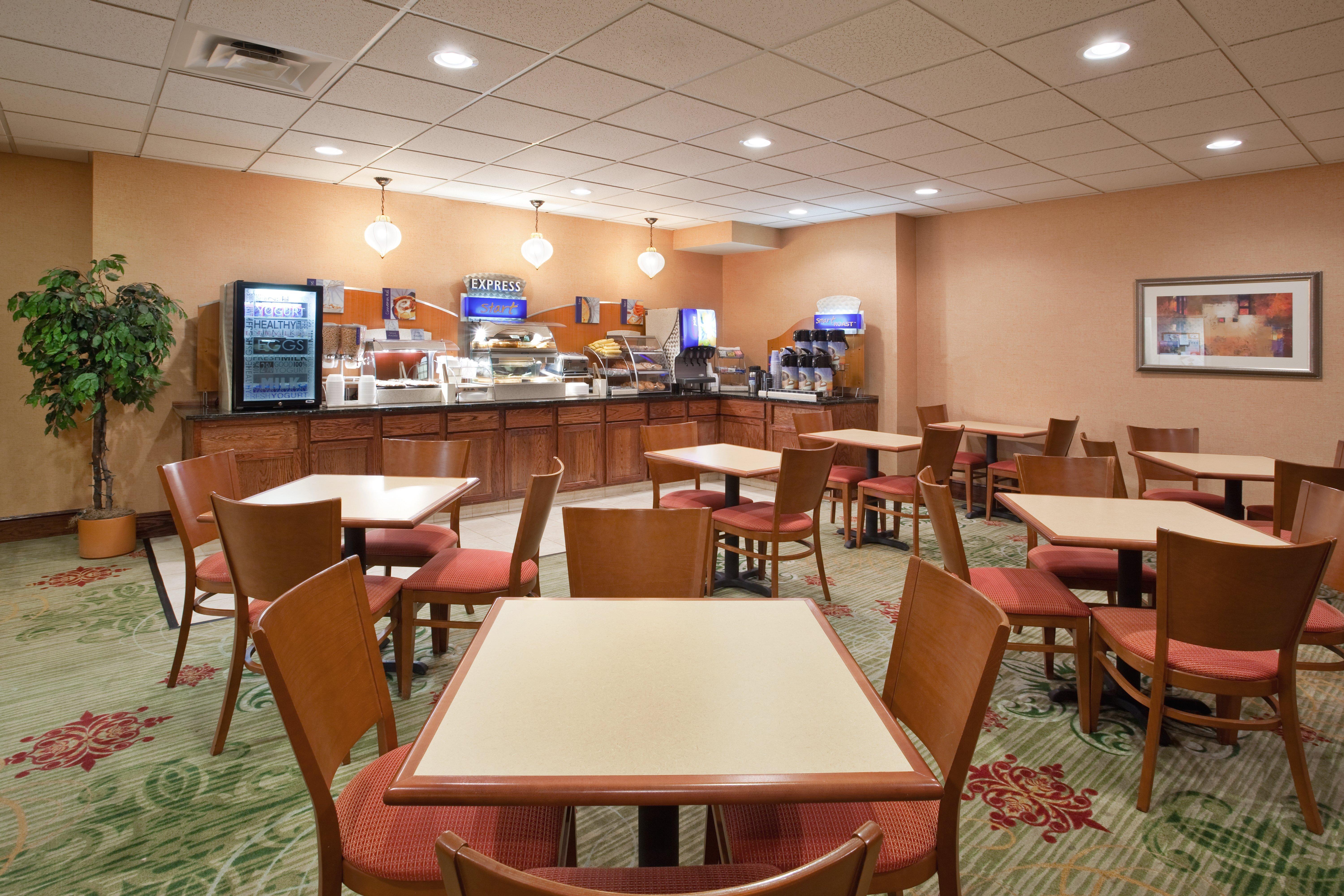 Holiday Inn Express Hotel & Suites Cleveland-Streetsboro By Ihg Zewnętrze zdjęcie