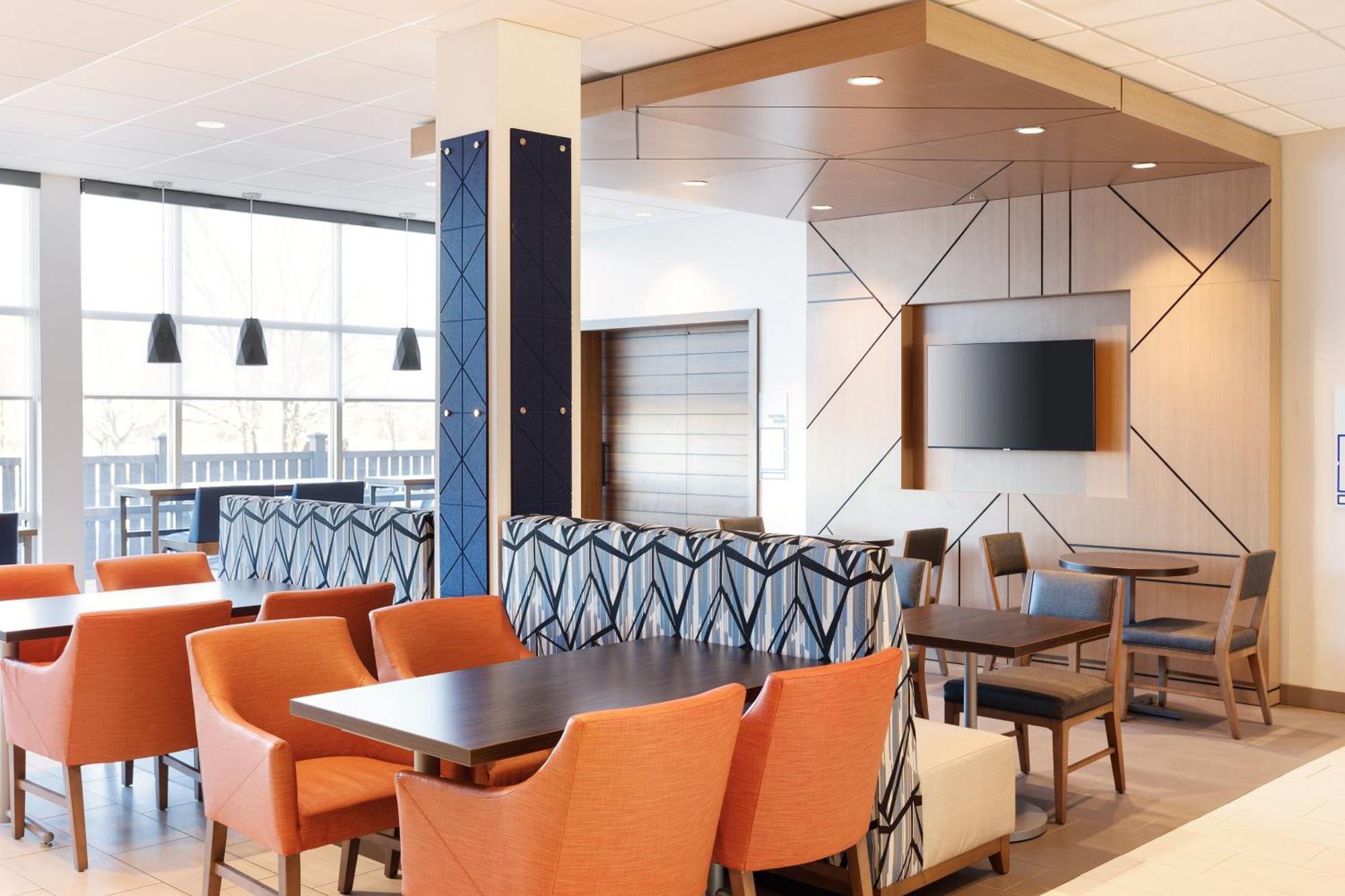 Holiday Inn Express Hotel & Suites Cleveland-Streetsboro By Ihg Zewnętrze zdjęcie