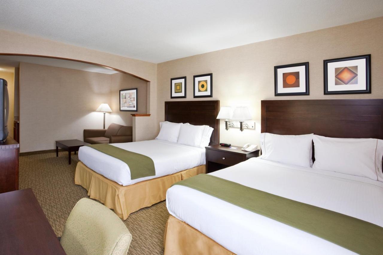 Holiday Inn Express Hotel & Suites Cleveland-Streetsboro By Ihg Zewnętrze zdjęcie