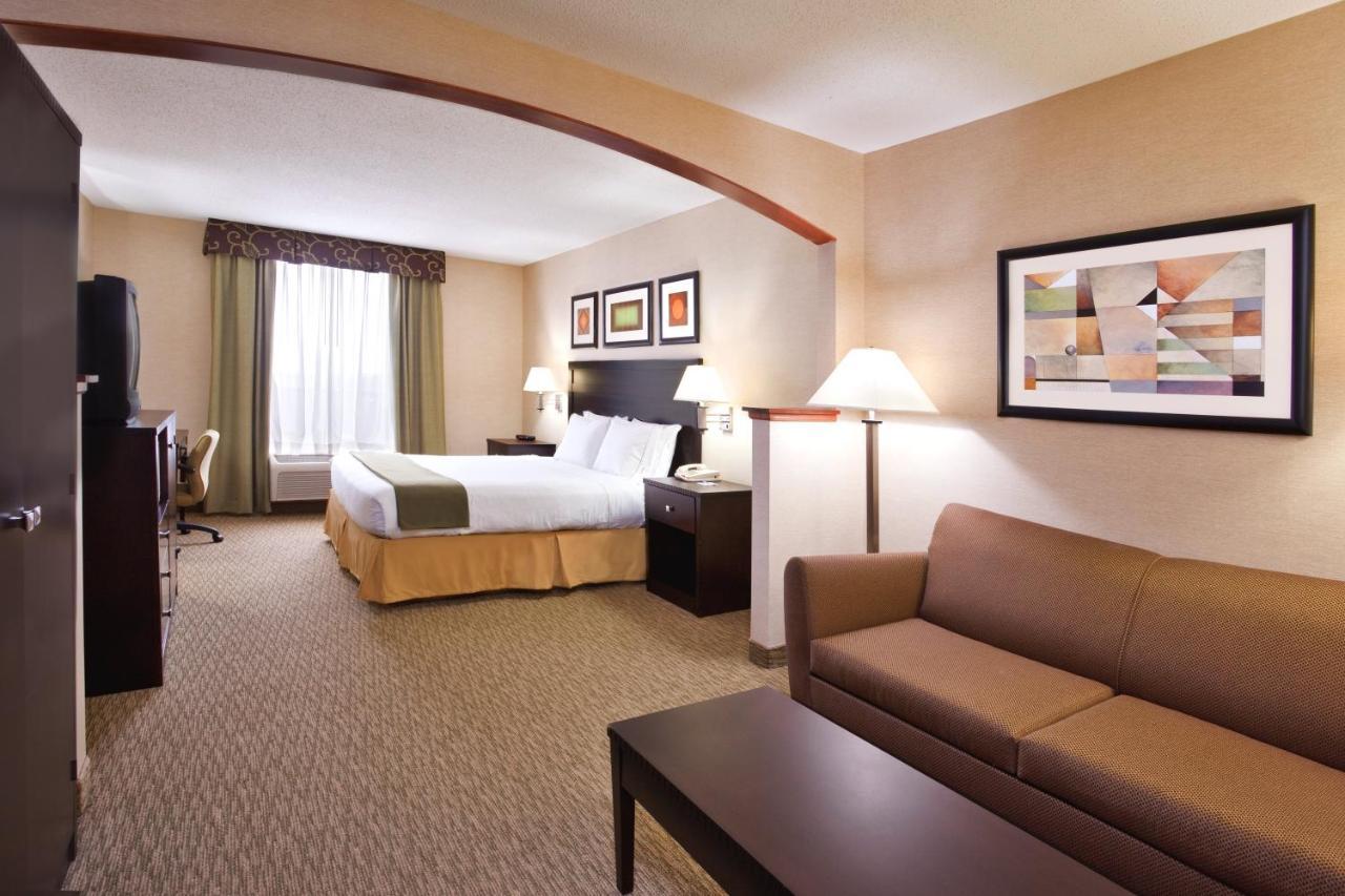 Holiday Inn Express Hotel & Suites Cleveland-Streetsboro By Ihg Zewnętrze zdjęcie